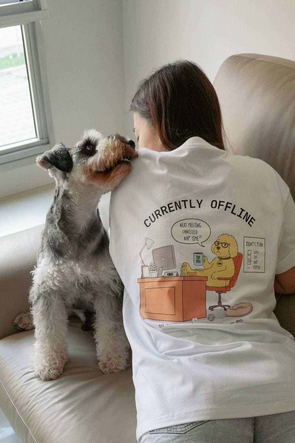 currently offline tee (white)