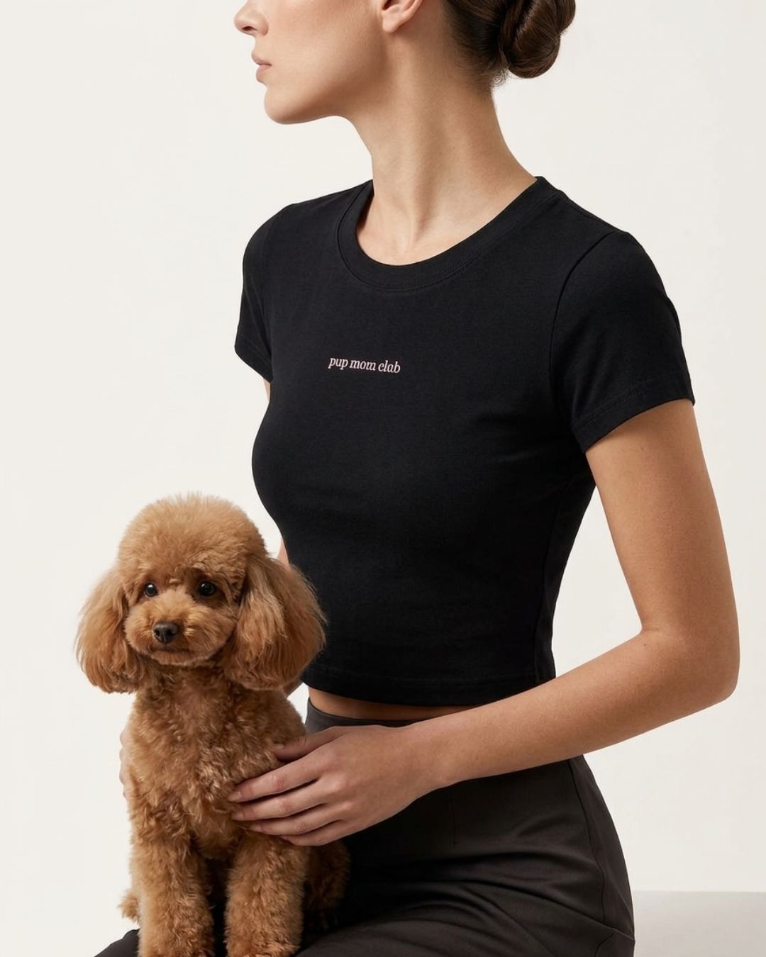 pup mom club cropped tee