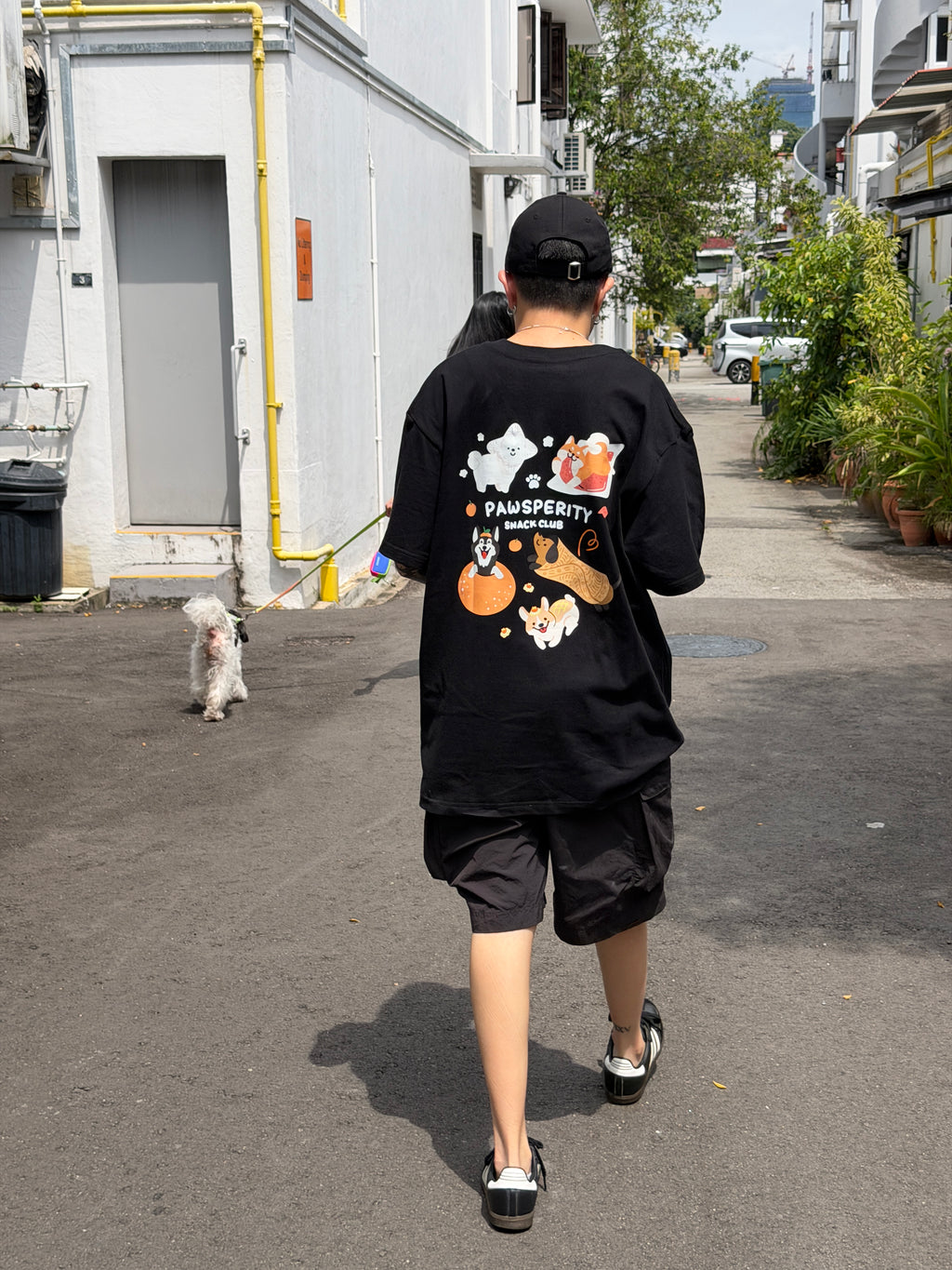 pawsperity snack club tee (black)