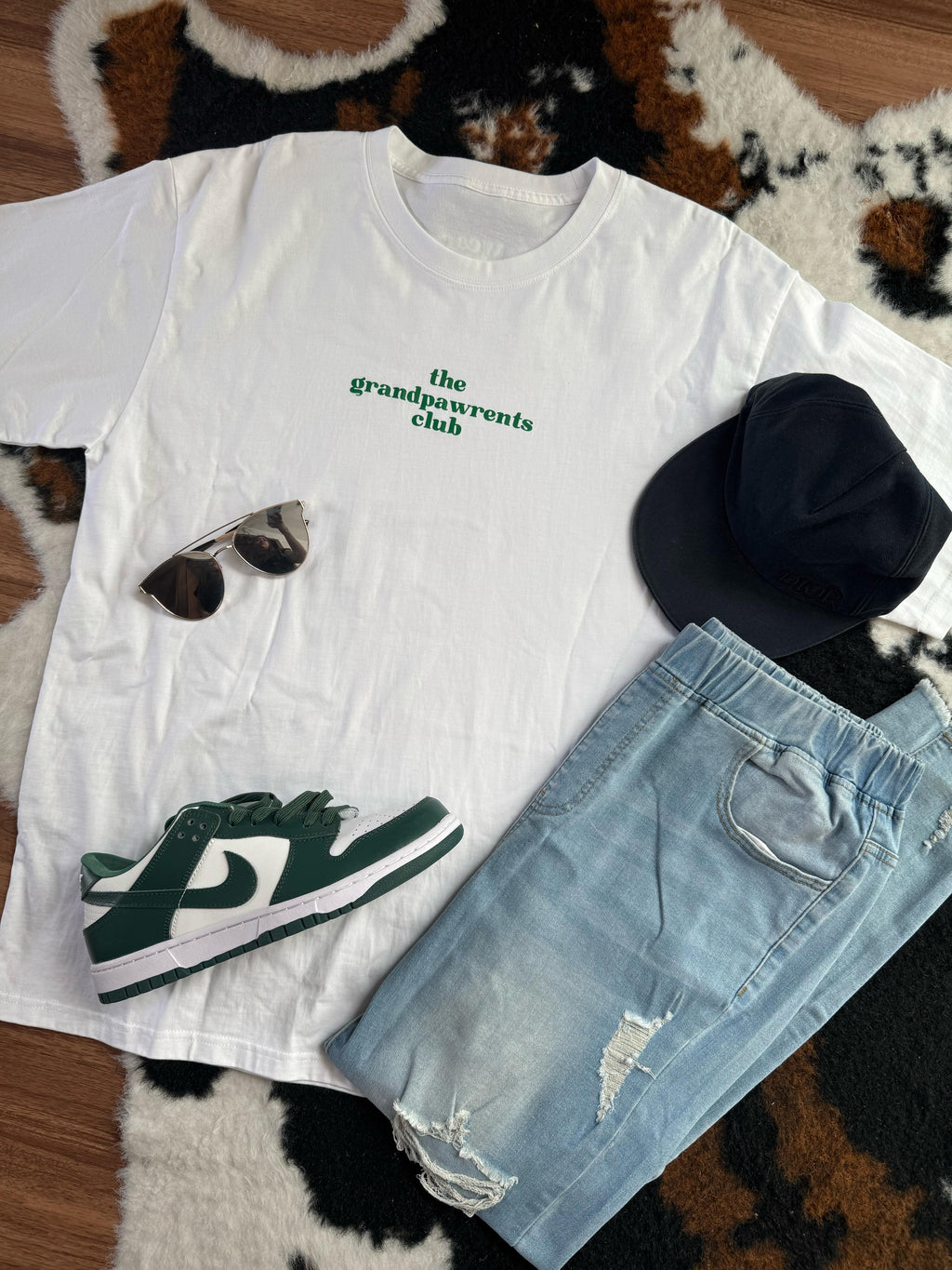 the grandpawrents club tee